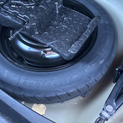 2018 Toyota Corolla LE 4dr Sedan