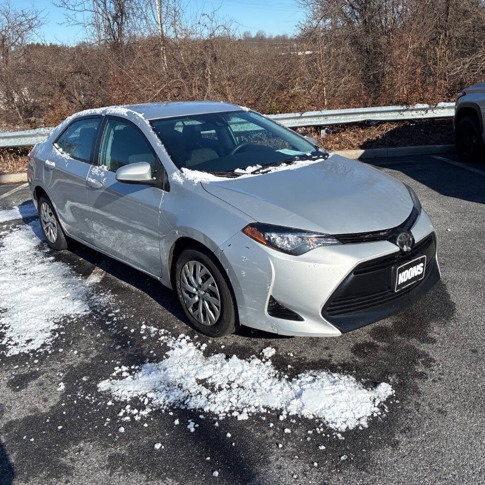 2018 Toyota Corolla LE 4dr Sedan