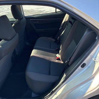 2018 Toyota Corolla LE 4dr Sedan