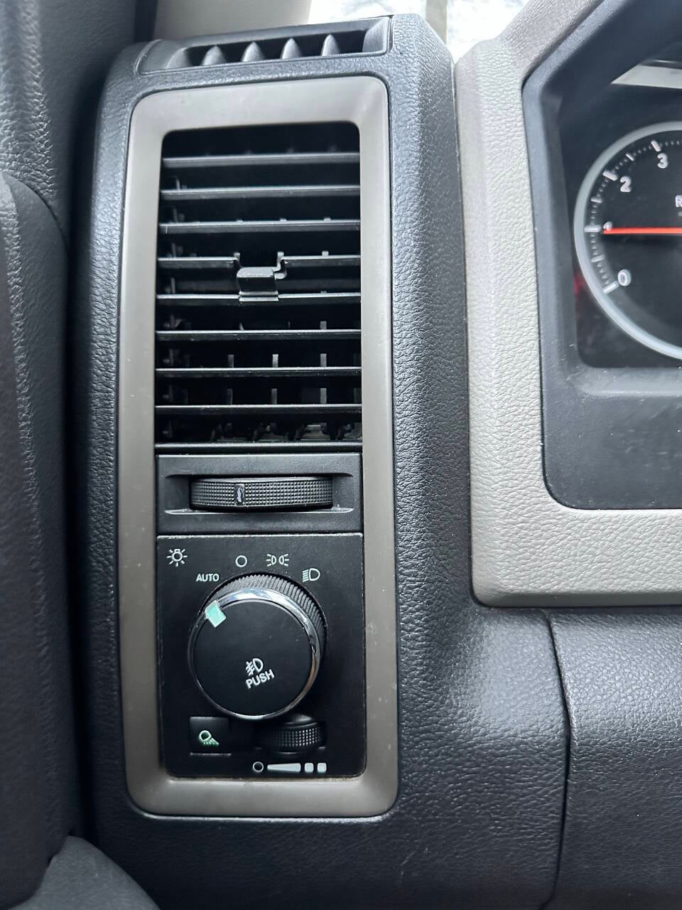 2012 RAM 1500 Express 4x2 2dr Regular Cab 6.3 ft. SB Pickup