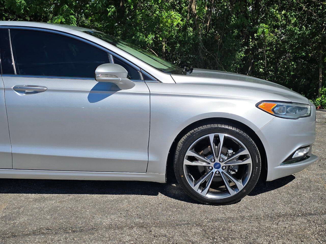2017 Ford Fusion Titanium 4dr Sedan