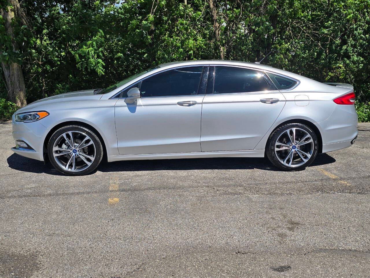 2017 Ford Fusion Titanium 4dr Sedan