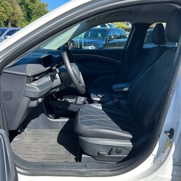 2021 Ford Mustang Mach-E Select AWD 4dr SUV