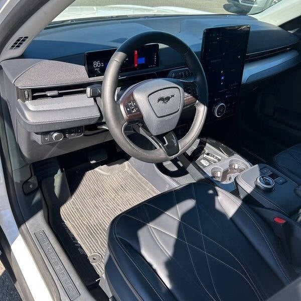 2021 Ford Mustang Mach-E Select AWD 4dr SUV