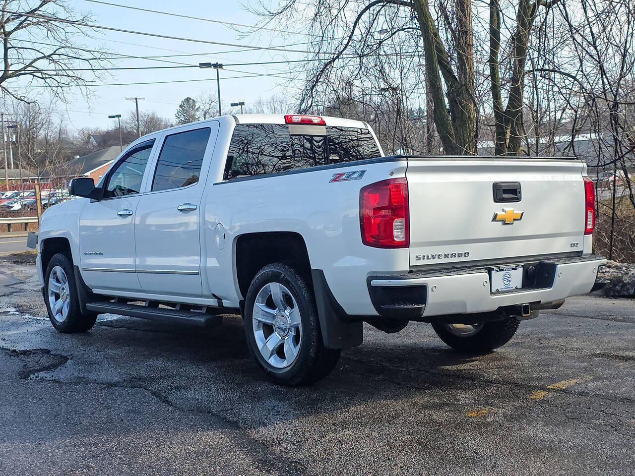 2017 Chevrolet Silverado 1500 LTZ Z71 4x4 4dr Crew Cab 5.8 ft. SB