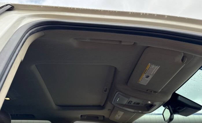 2015 Chevrolet Silverado 1500 High Country 4x4 4dr Crew Cab 5.8 ft. SB