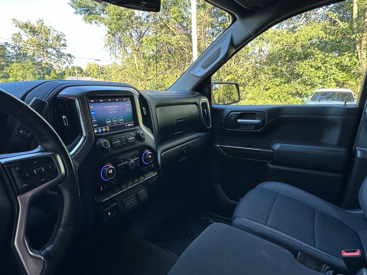 2021 Chevrolet Silverado 1500 LT 4x4 4dr Crew Cab 5.8 ft. SB w/1LT