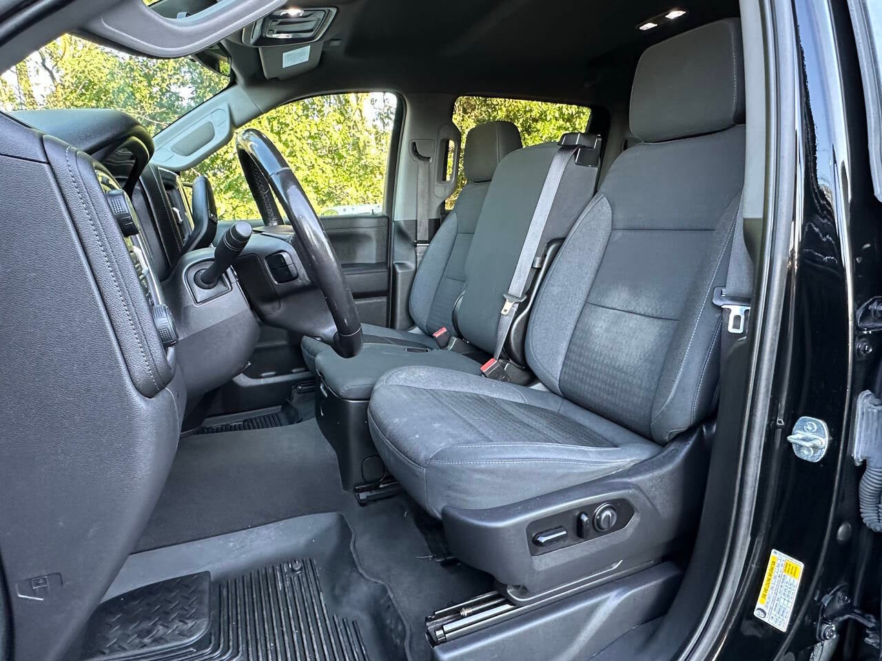 2021 Chevrolet Silverado 1500 LT 4x4 4dr Crew Cab 5.8 ft. SB w/1LT