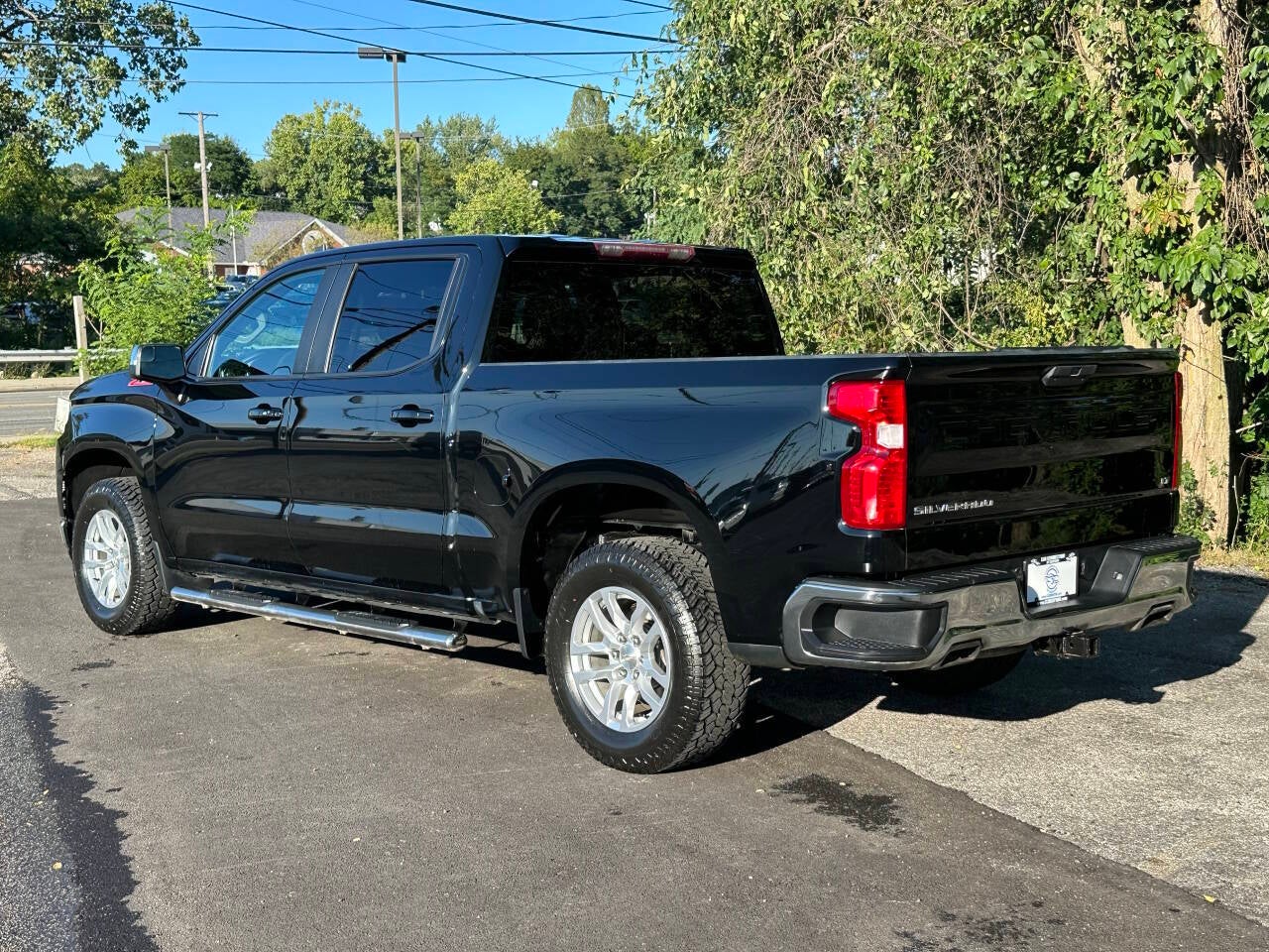 2021 Chevrolet Silverado 1500 LT 4x4 4dr Crew Cab 5.8 ft. SB w/1LT