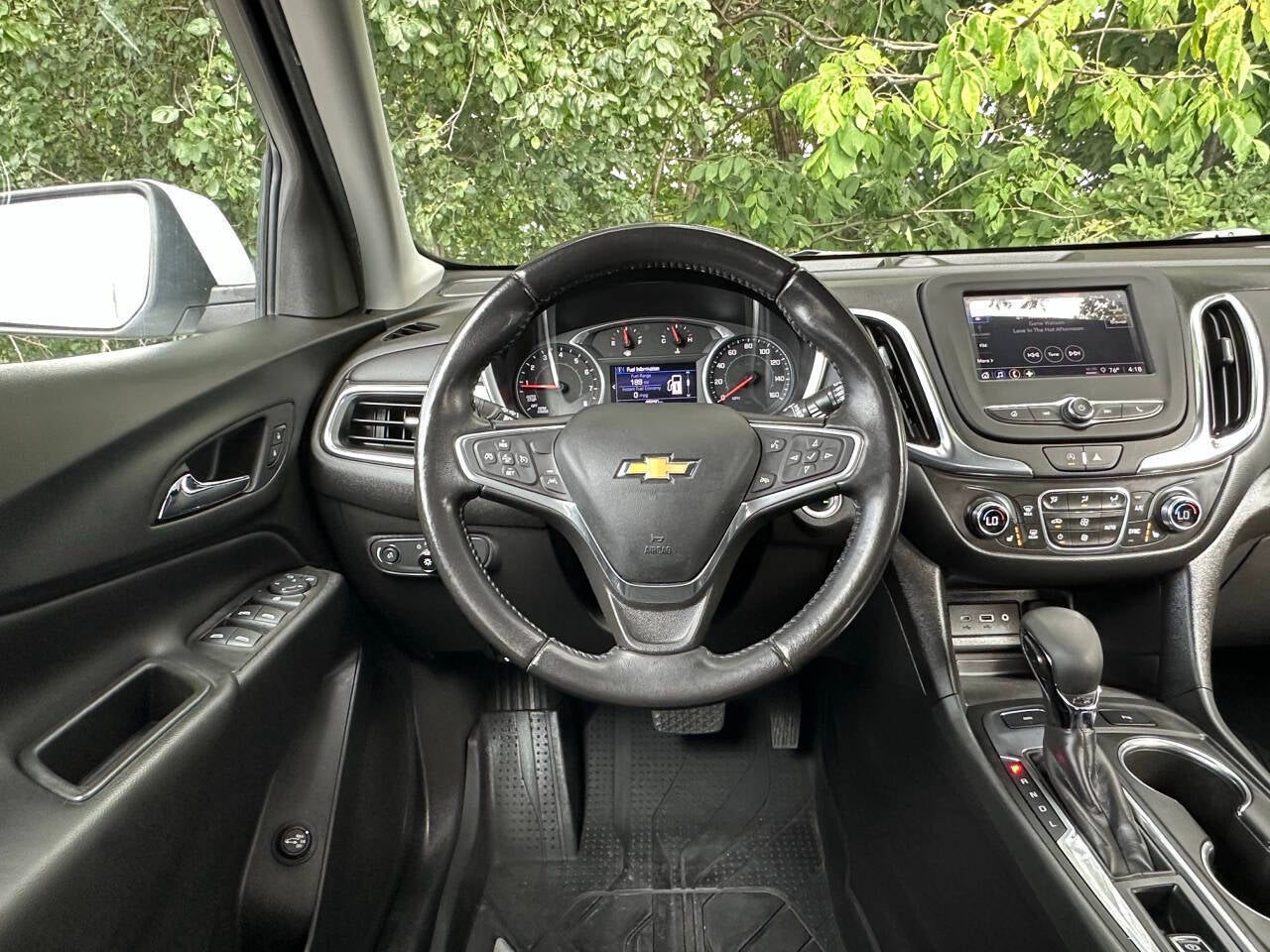 2022 Chevrolet Equinox LT 4x4 4dr SUV w/1LT
