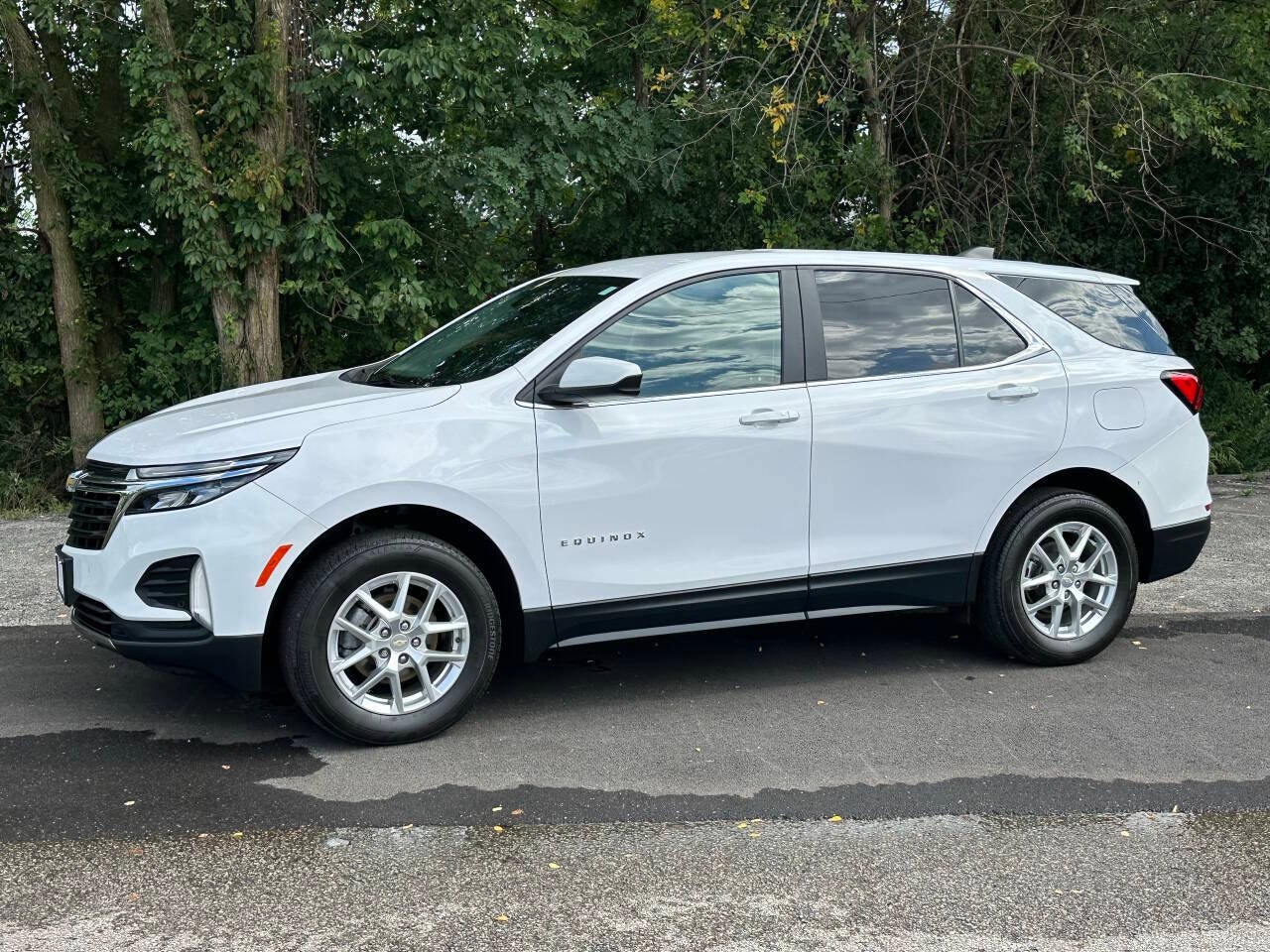 2022 Chevrolet Equinox LT 4x4 4dr SUV w/1LT