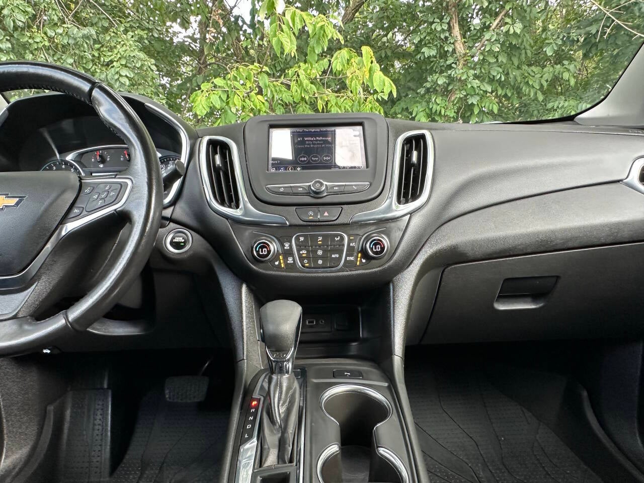 2022 Chevrolet Equinox LT 4x4 4dr SUV w/1LT