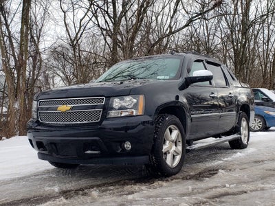 2013 Chevrolet Avalanche LTZ Black Diamond 4x4 4dr Crew Cab Pickup