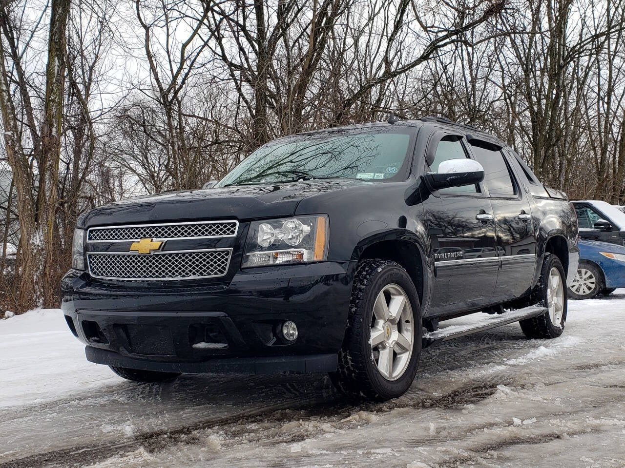 2013 Chevrolet Avalanche LTZ Black Diamond 4x4 4dr Crew Cab Pickup