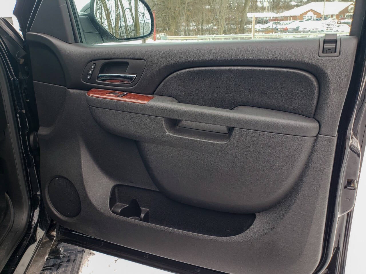 2013 Chevrolet Avalanche LTZ Black Diamond 4x4 4dr Crew Cab Pickup