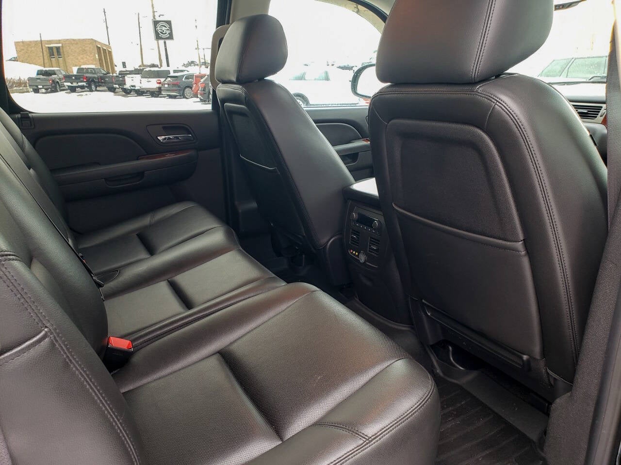 2013 Chevrolet Avalanche LTZ Black Diamond 4x4 4dr Crew Cab Pickup