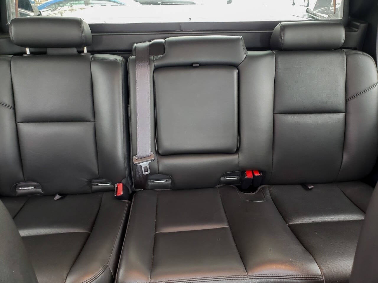 2013 Chevrolet Avalanche LTZ Black Diamond 4x4 4dr Crew Cab Pickup