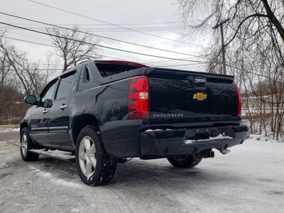 2013 Chevrolet Avalanche LTZ Black Diamond 4x4 4dr Crew Cab Pickup