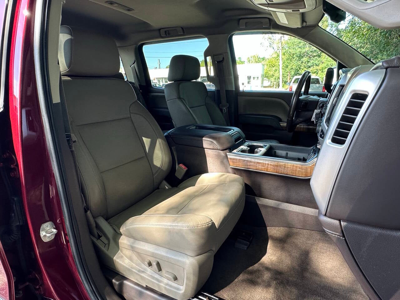 2015 GMC Sierra 1500 SLT 4x4 4dr Crew Cab 5.8 ft. SB