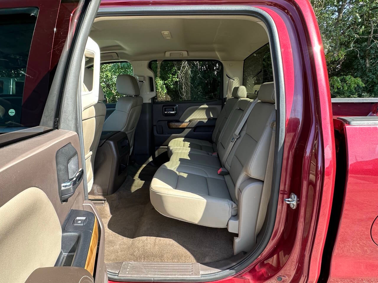 2015 GMC Sierra 1500 SLT 4x4 4dr Crew Cab 5.8 ft. SB