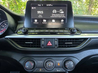 2021 Kia Forte LXS 4dr Sedan