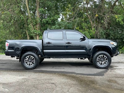 2020 Toyota Tacoma TRD Sport 4x4 4dr Double Cab 5.0 ft SB 6A