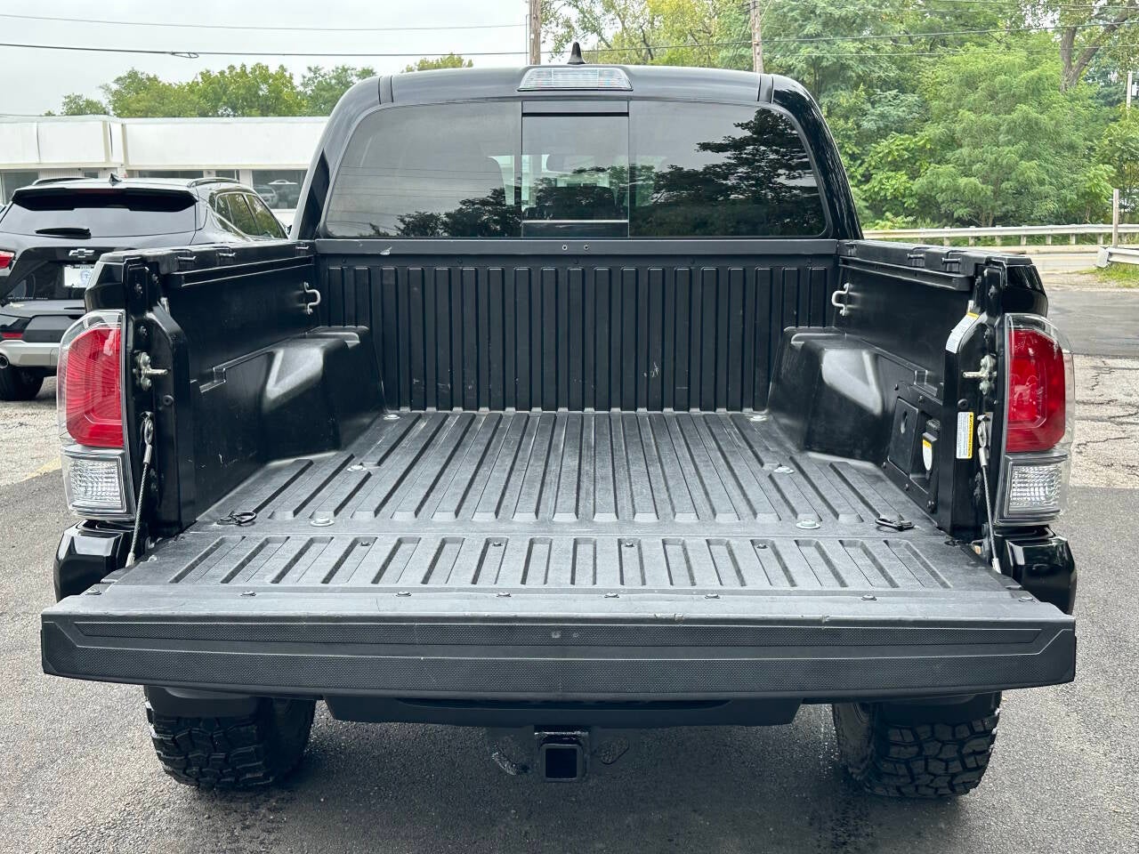 2020 Toyota Tacoma TRD Sport 4x4 4dr Double Cab 5.0 ft SB 6A
