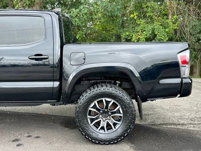 2020 Toyota Tacoma TRD Sport 4x4 4dr Double Cab 5.0 ft SB 6A