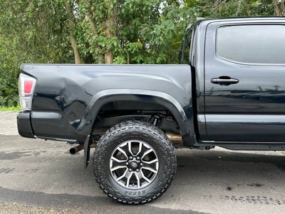 2020 Toyota Tacoma TRD Sport 4x4 4dr Double Cab 5.0 ft SB 6A