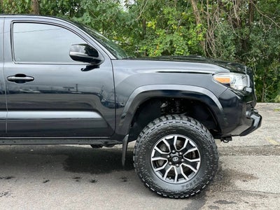 2020 Toyota Tacoma TRD Sport 4x4 4dr Double Cab 5.0 ft SB 6A