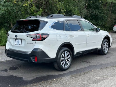 2022 Subaru Outback Premium AWD 4dr Crossover