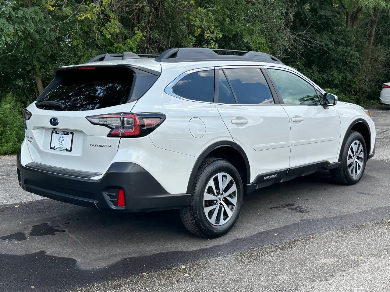 2022 Subaru Outback Premium AWD 4dr Crossover