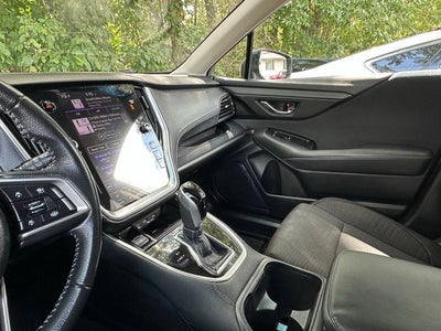 2022 Subaru Outback Premium AWD 4dr Crossover