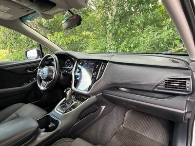 2022 Subaru Outback Premium AWD 4dr Crossover
