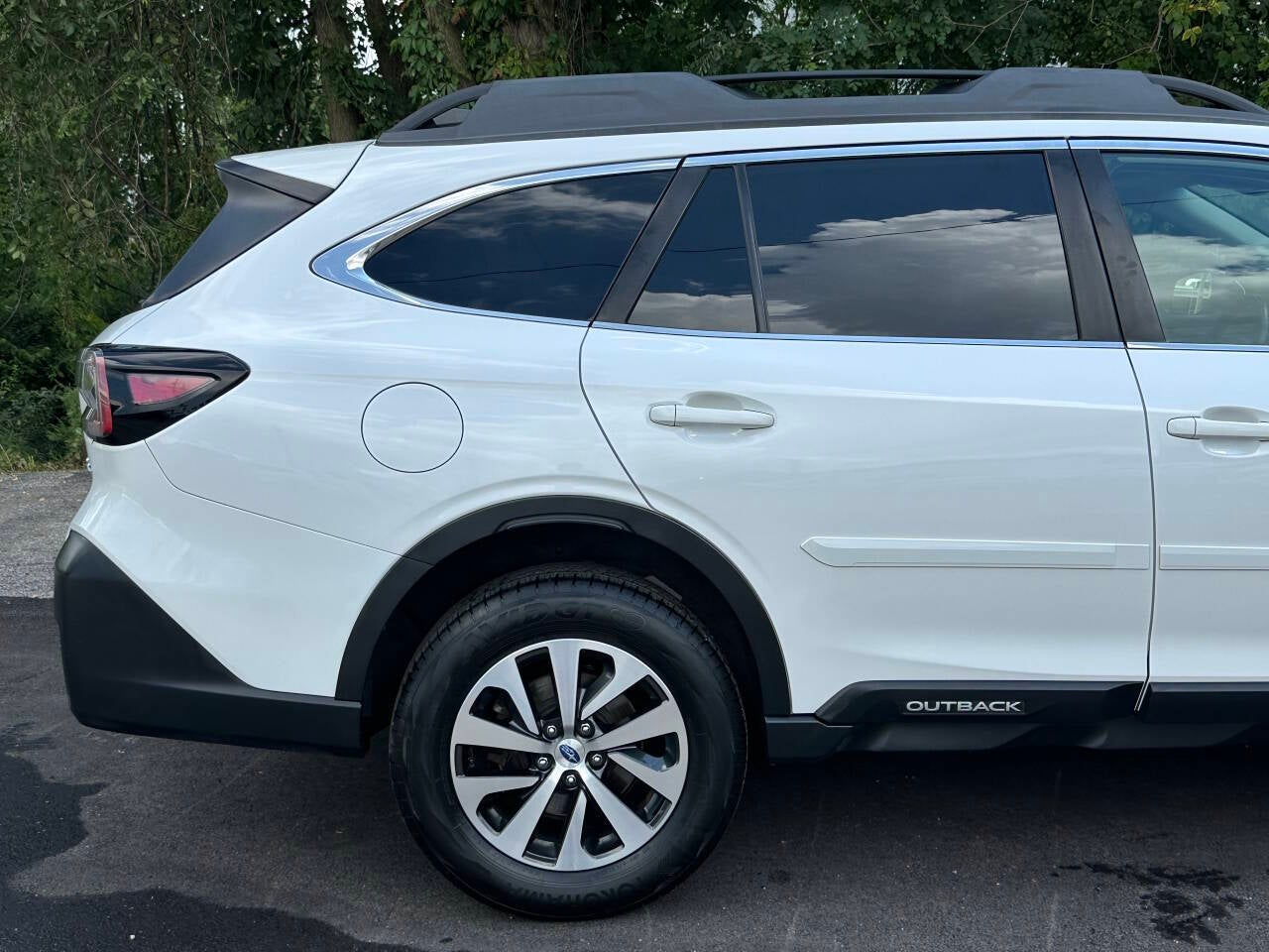 2022 Subaru Outback Premium AWD 4dr Crossover