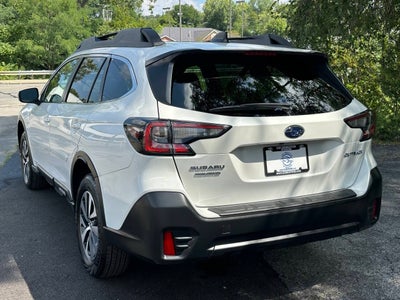 2022 Subaru Outback Premium AWD 4dr Crossover