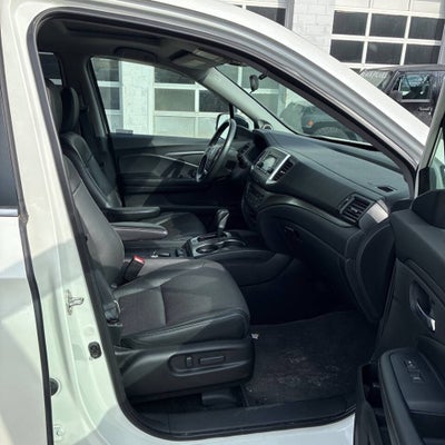 2019 Honda Ridgeline RTL AWD 4dr Crew Cab 5.3 ft. SB