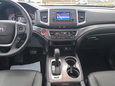 2019 Honda Ridgeline RTL AWD 4dr Crew Cab 5.3 ft. SB