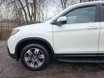 2019 Honda Ridgeline RTL AWD 4dr Crew Cab 5.3 ft. SB