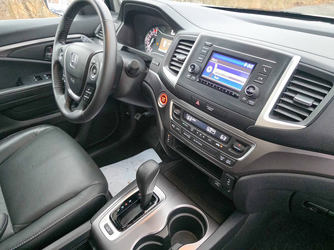 2019 Honda Ridgeline RTL AWD 4dr Crew Cab 5.3 ft. SB