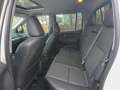 2019 Honda Ridgeline RTL AWD 4dr Crew Cab 5.3 ft. SB