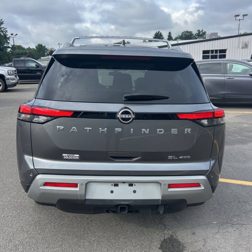 2022 Nissan Pathfinder SL AWD 4dr SUV