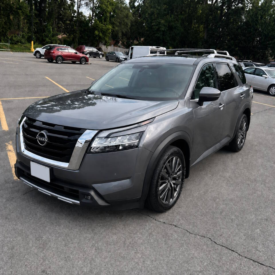 2022 Nissan Pathfinder SL AWD 4dr SUV