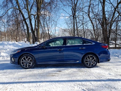 2019 Hyundai Sonata Limited 2.0T 4dr Sedan