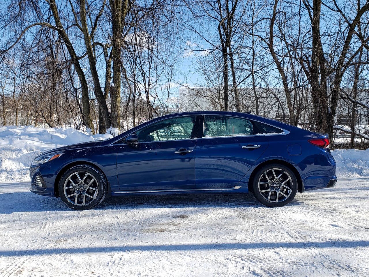 2019 Hyundai Sonata Limited 2.0T 4dr Sedan