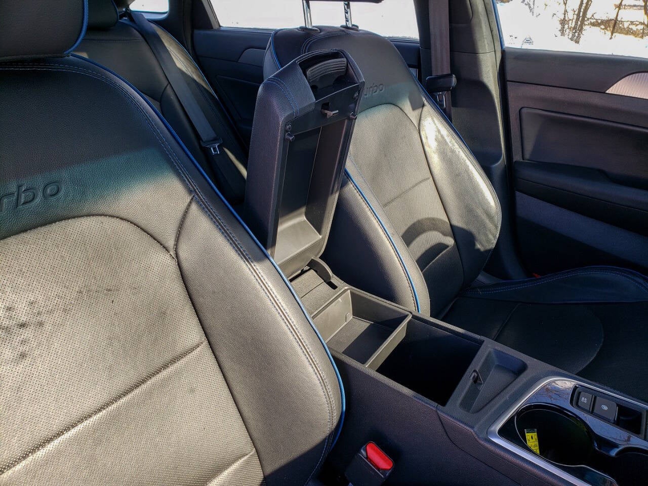 2019 Hyundai Sonata Limited 2.0T 4dr Sedan