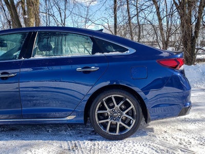 2019 Hyundai Sonata Limited 2.0T 4dr Sedan