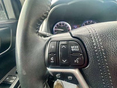 2016 Toyota Highlander LE Plus AWD 4dr SUV