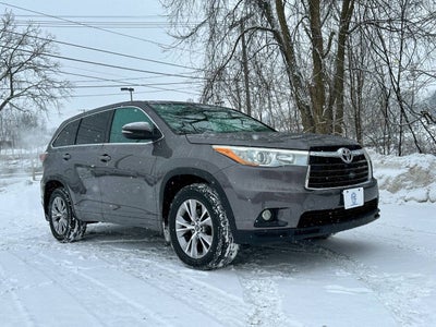 2016 Toyota Highlander LE Plus AWD 4dr SUV