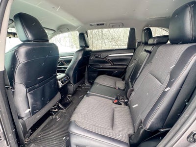 2016 Toyota Highlander LE Plus AWD 4dr SUV